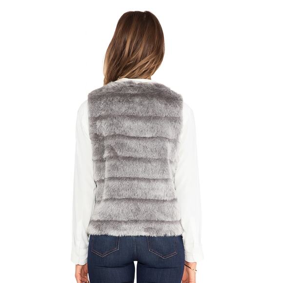 JOIE Sterling Faux Fur Vest | Cottagecore Boho Dreamy Soft Fall Layering Piece - Picture 5 of 11